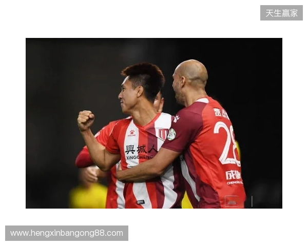 记者：蓉城尽力了，阵容不整+处在磨合期让球队没法与对手抗衡