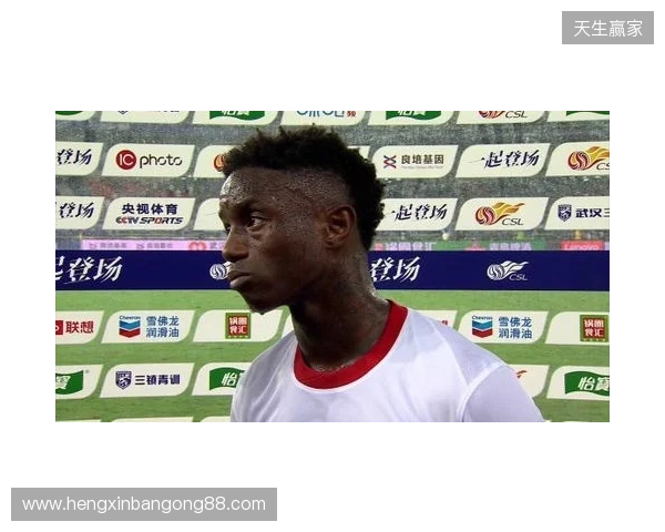 博主：蓉城外援卡隆目前仍处于留队状态，但已不可能随队踢中超