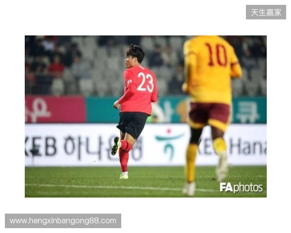 媒体人：U17国脚张伯霖接近加盟湖北星辉，玉昆也曾向球员报价