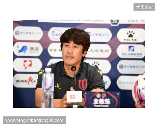 成都蓉城前主帅徐正源近况。和每年假期时一样，徐正...